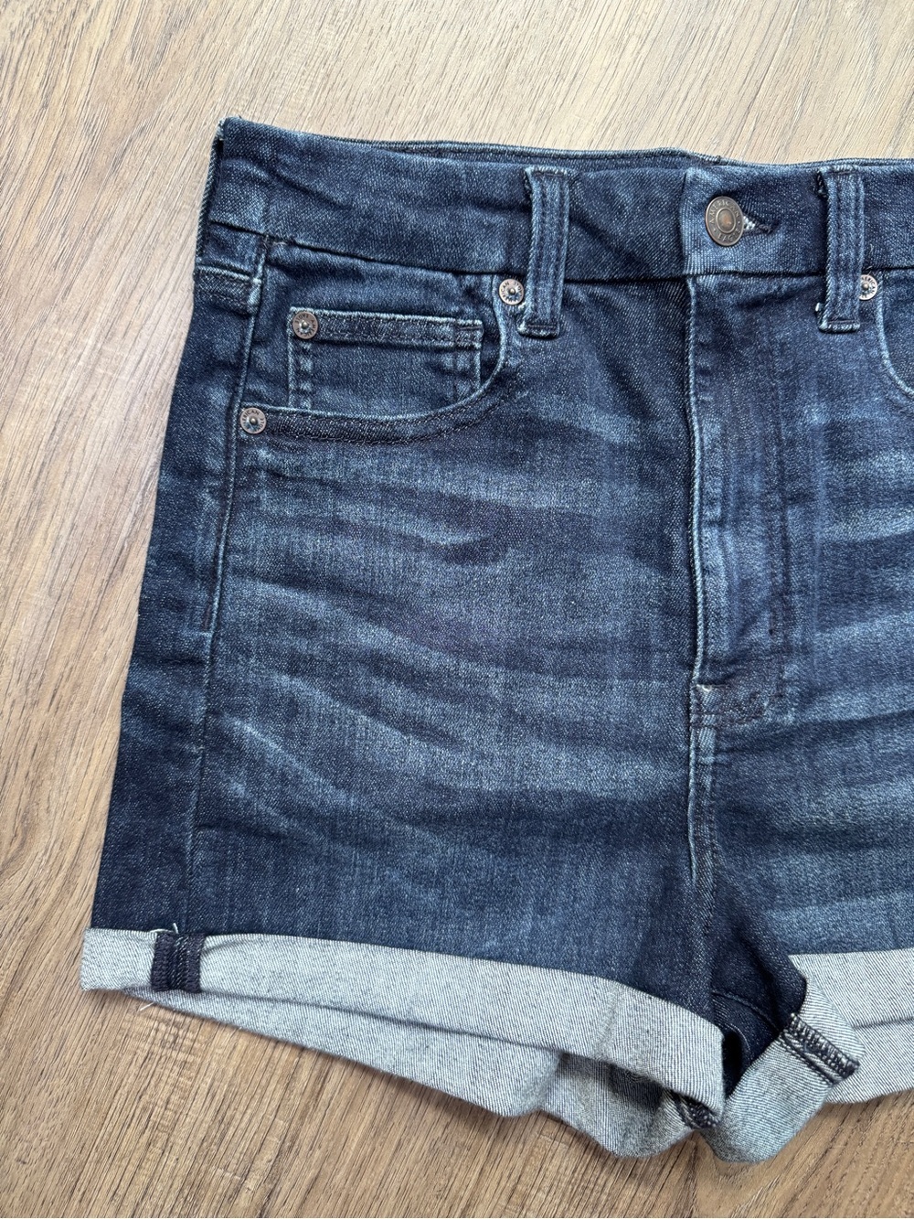 American Eagle Curvy Super Hi-Rise Shortie Dark Wash Sz 6 - Picture 6 of 13